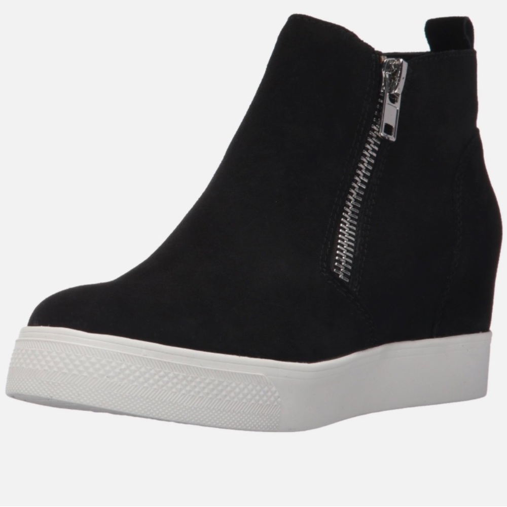 Black Steve Madden Sneakers